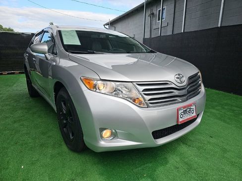 Used 2009 Toyota Venza AWD w/ Convenience Pkg image 1
