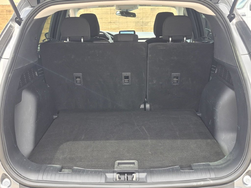 Used 2025 Ford Escape Active AWD/4WD image 7
