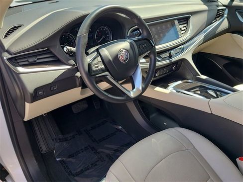 Used 2024 Buick Enclave Essence image 22