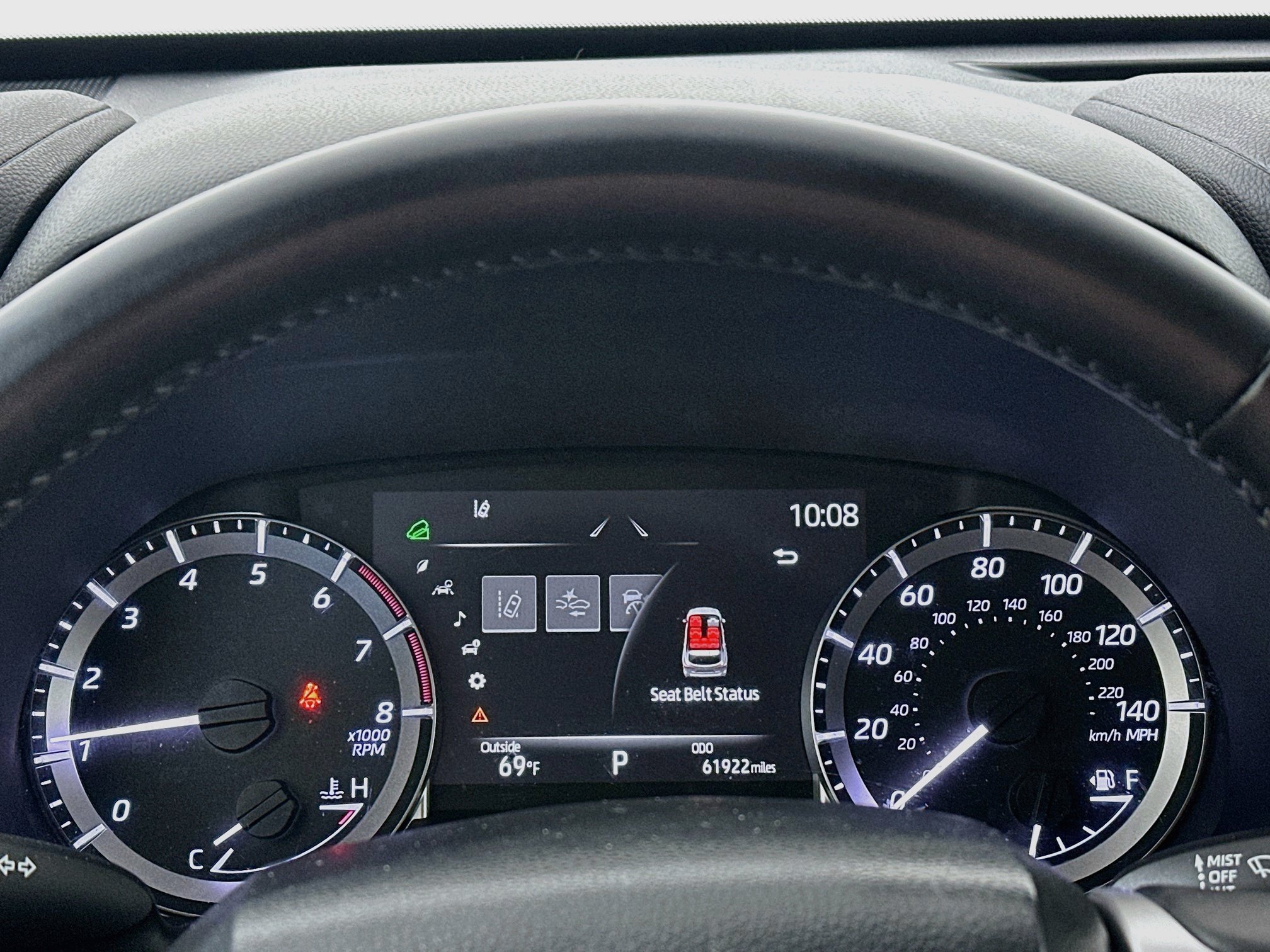 Used 2023 Toyota Highlander XLE AWD/4WD image 12