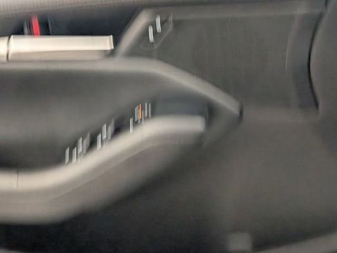 Used 2021 MAZDA MAZDA3 s FWD image 24