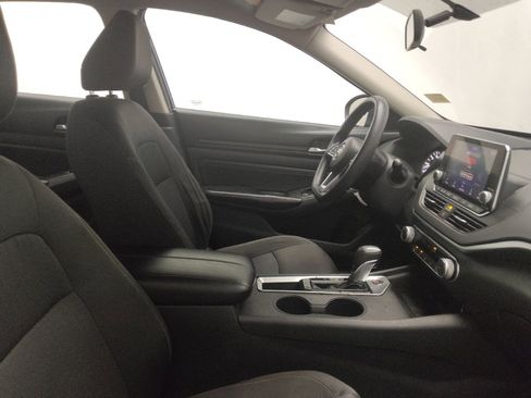 Used 2020 Nissan Altima 2.5 S FWD image 21