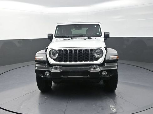 Used 2024 Jeep Wrangler Sport AWD/4WD image 5