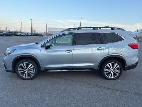 Used 2022 Subaru Ascent Limited w/ Technology Package image 7