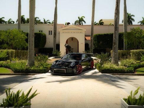 Used 2018 Porsche 911 GT2 RS RWD image 63