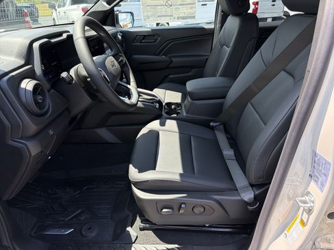 New 2026 Chevrolet Colorado Trail Boss AWD/4WD image 9