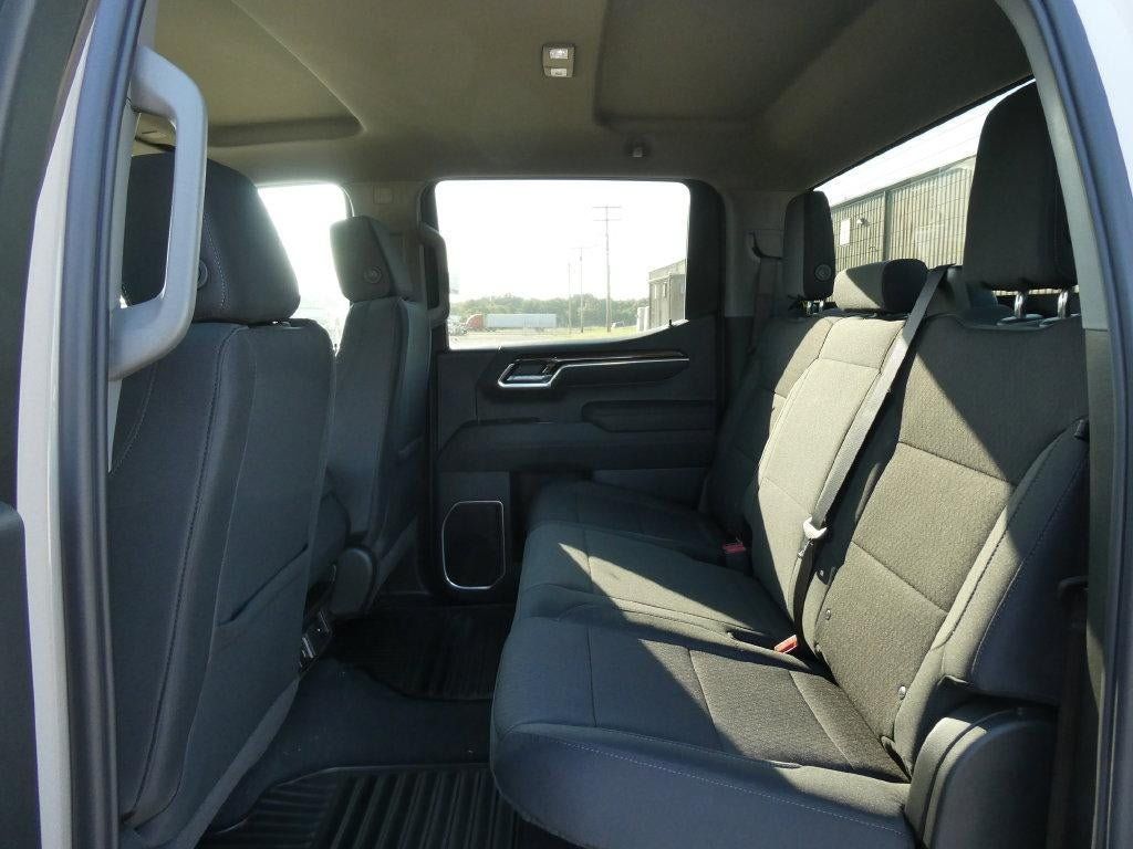 New 2026 Chevrolet Silverado 1500 RST AWD/4WD image 13