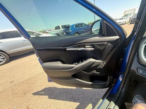 Used 2021 Kia Seltos S FWD image 11