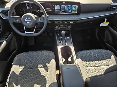 New 2026 Nissan Kicks SV image 10