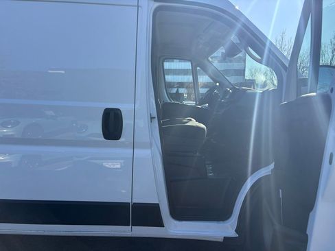 Used 2022 RAM ProMaster 2500 image 27