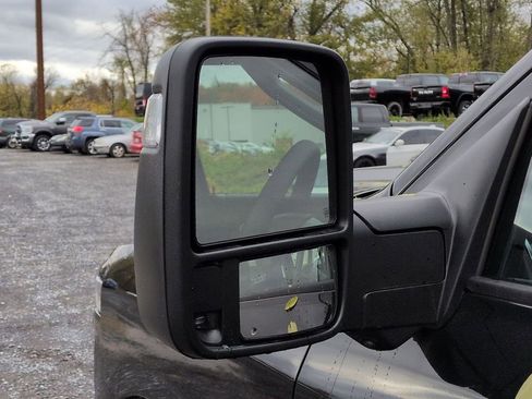 New 2026 RAM 2500 Big Horn AWD/4WD image 7