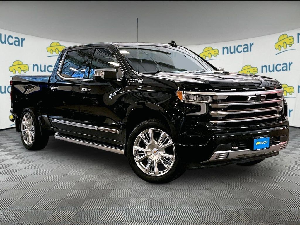 Used 2022 Chevrolet Silverado 1500 High Country w/ High Country Premium Package AWD/4WD image 1