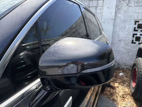 Used 2025 Kia Sorento S w/ Panoramic Sunroof Package image 6