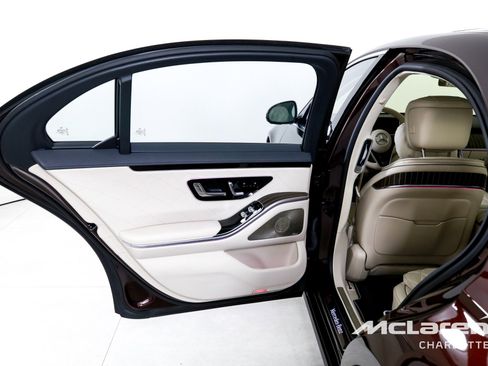 Used 2021 Mercedes-Benz S 580 4MATIC Sedan image 17