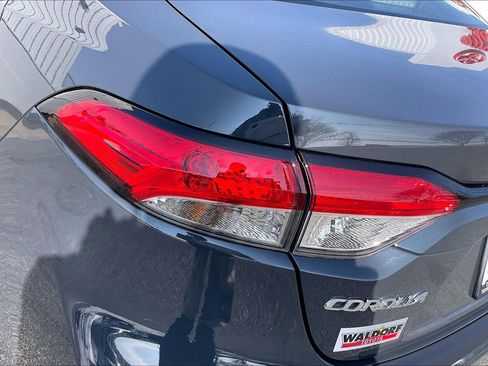 Used 2024 Toyota Corolla LE image 33