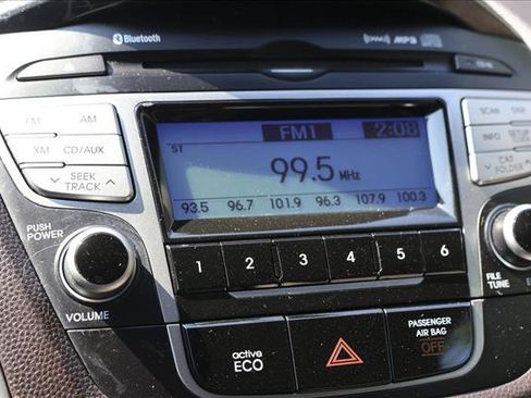 Used 2013 Hyundai Tucson GLS FWD image 17