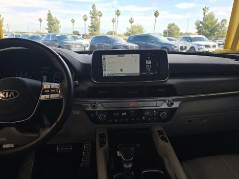 Used 2021 Kia Telluride SX w/ Nightfall Edition Package image 8