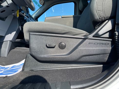 Used 2023 Ford F150 XLT image 13