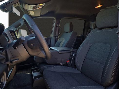 Used 2025 RAM 1500 Warlock AWD/4WD image 11