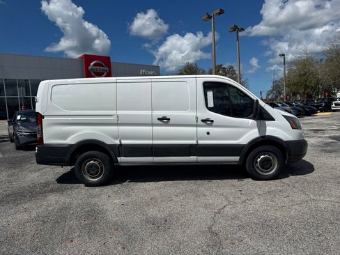 Used 2015 Ford Transit 250 130 Low Roof image 5