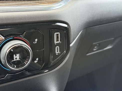 Used 2024 Chevrolet Silverado 1500 RST image 29