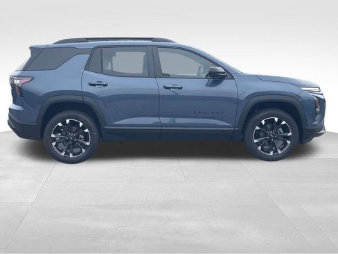 New 2026 Chevrolet Equinox RS FWD image 2