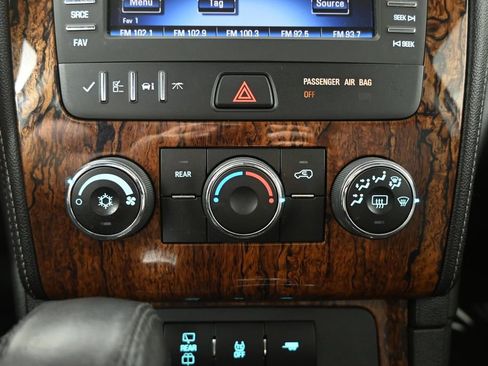 Used 2013 Chevrolet Traverse LT image 29