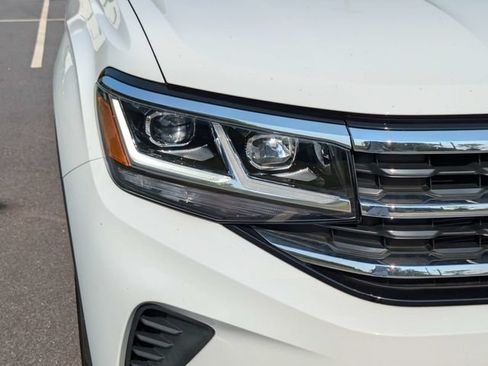 Used 2023 Volkswagen Atlas SE w/ Panoramic Sunroof Package FWD image 10