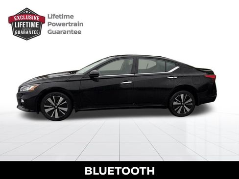 Certified 2022 Nissan Altima 2.5 SL image 2