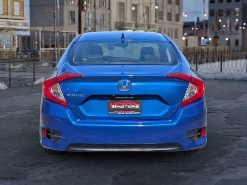 Used 2017 Honda Civic EX image 7