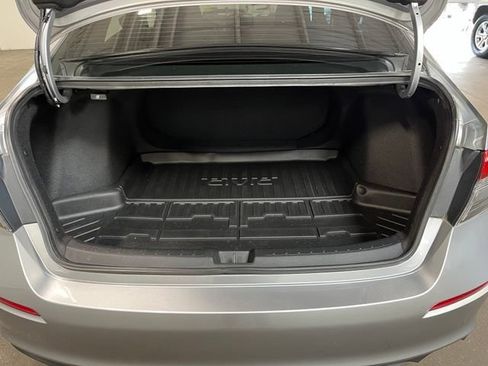 Used 2023 Honda Civic Sport image 16