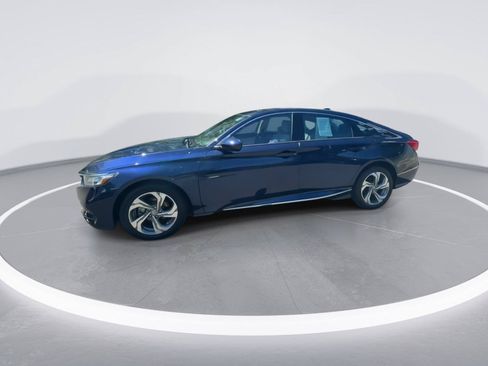 Used 2020 Honda Accord EX image 5