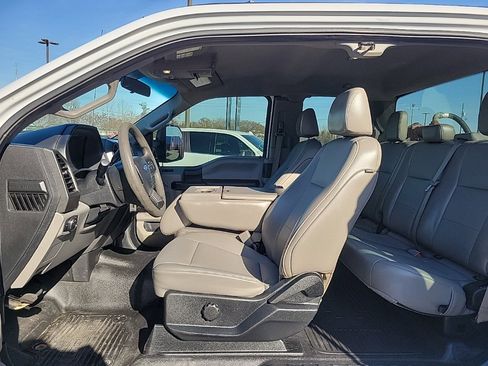 Used 2019 Ford F250 XL w/ XL Value Package image 5