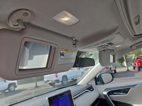 New 2025 Toyota RAV4 XLE Premium image 14