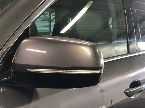 Used 2017 Acura MDX FWD image 21
