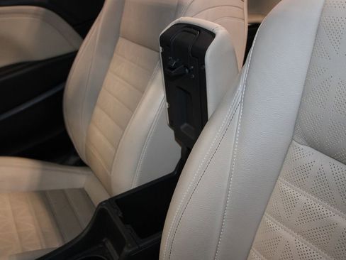 Used 2019 Buick Cascada Premium FWD image 18