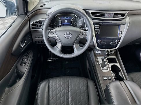Certified 2023 Nissan Murano Platinum w/ Cargo Package image 4