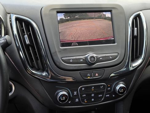 Used 2024 Chevrolet Equinox RS FWD image 12