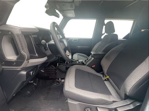 Used 2022 Ford Bronco 4-Door AWD/4WD image 18