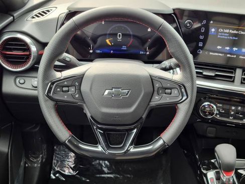 New 2026 Chevrolet Trax RS w/ Driver Confidence Package FWD image 28