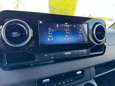 New 2025 Mercedes-Benz Sprinter 2500 image 24
