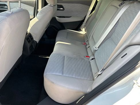 Certified 2023 Nissan Rogue SV image 20