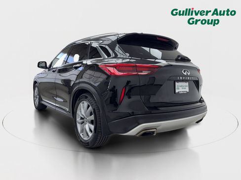 Used 2019 INFINITI QX50 Luxe w/ Navigation Package FWD image 5