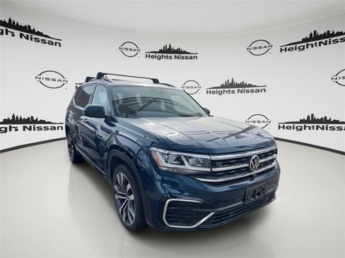 Used 2022 Volkswagen Atlas SEL Premium image 5