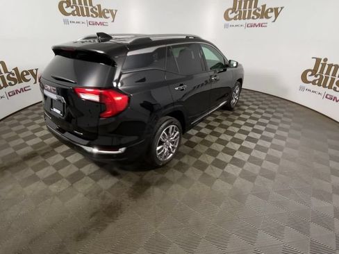 Used 2023 GMC Terrain Denali w/ Denali Premium Package AWD/4WD image 8