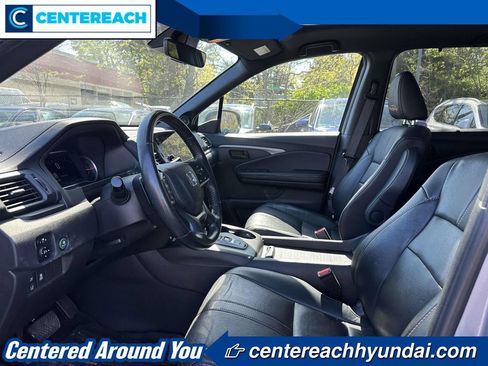 Used 2022 Honda Pilot TrailSport image 16