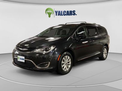 Used 2017 Chrysler Pacifica Touring-L
