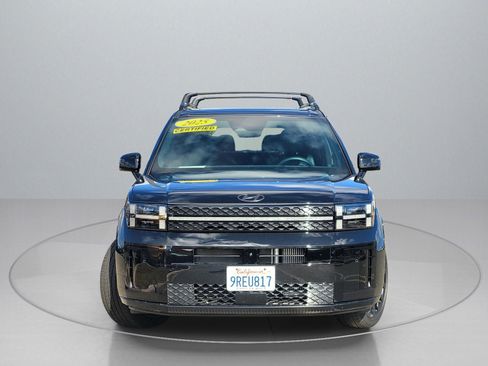 Used 2025 Hyundai Santa Fe Calligraphy image 2