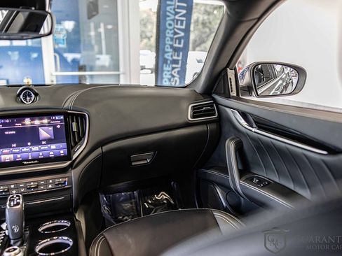 Used 2021 Maserati Ghibli S GranLusso image 44