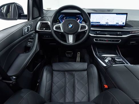 Used 2026 BMW X5 xDrive40i AWD/4WD image 3